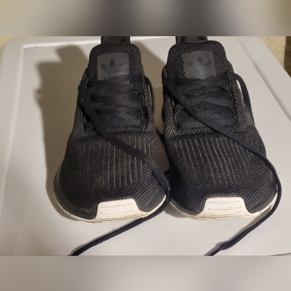 Womens adidas sneakers